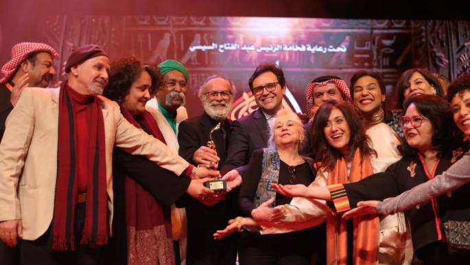 قائمة جوائز ختام الدورة الـ 16 من مهرجان المسرح العربي في القاهرة