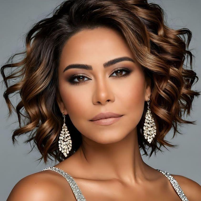 الفنانة شيرين عبد الوهاب