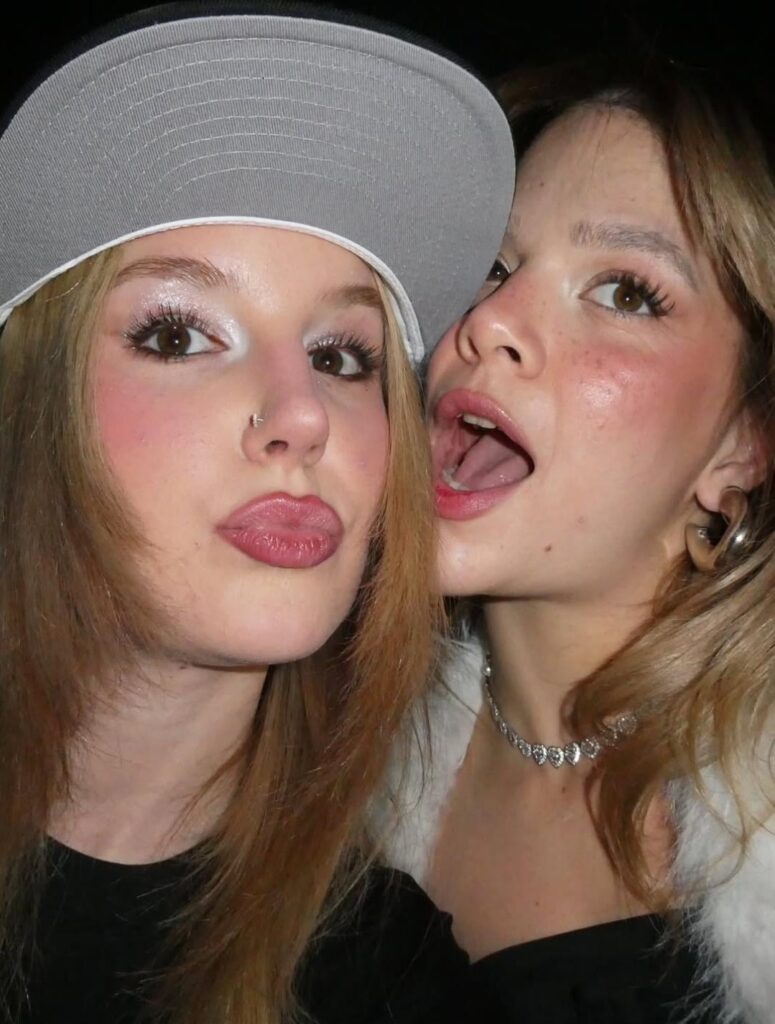 Lidya Pınar-Esin Bahat (Manifest)