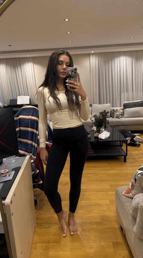 Selen Yakıcı Selen Yakıcı