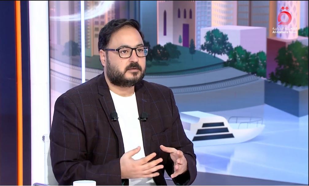 الناقد علي الكشوطي، رئيس قسم الفن،اليوم السابع ،قناة القاهرة الإخبارية،قناة القاهرة الإخبارية ، عهد العباسي ،رشا عماد،علي الكشوطي