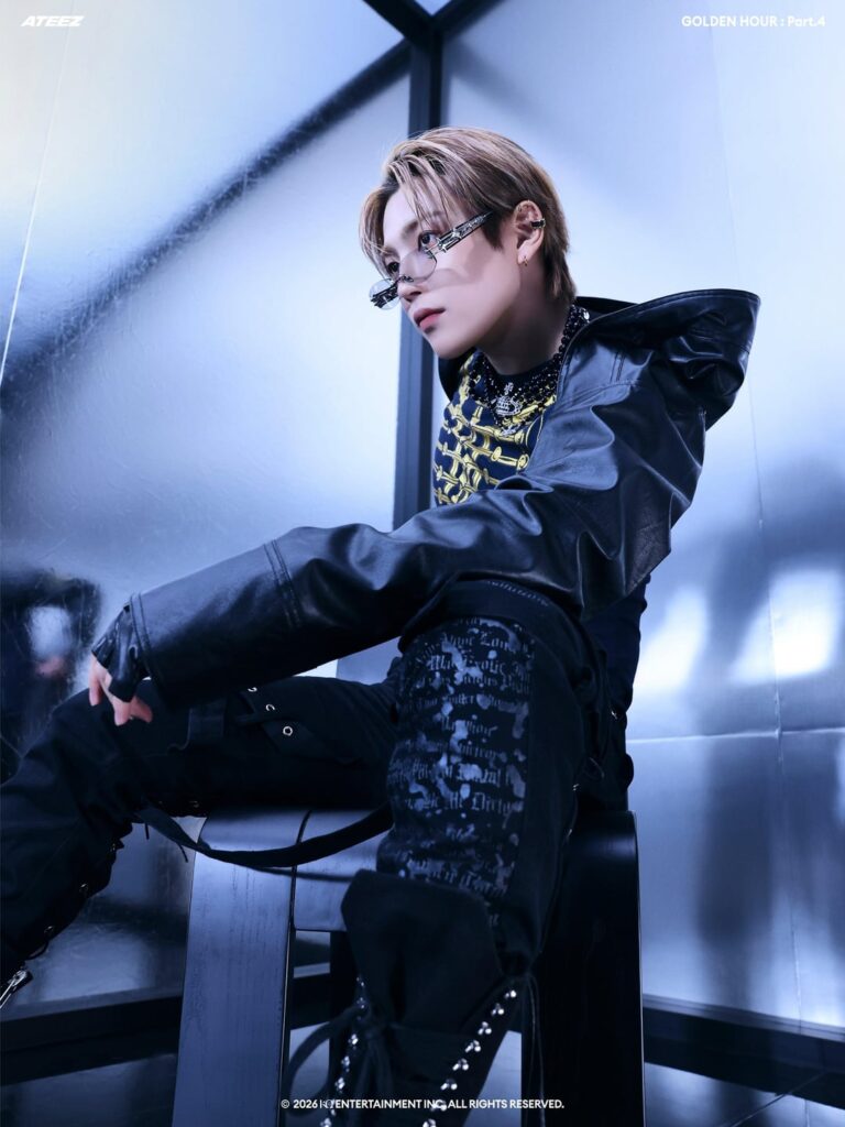 ATEEZ - الألبوم المصغر الثالث عشر 'GOLDEN HOUR: الجزء 4' (الصورة المفاهيمية رقم 3 - Hongjoong، Seonghwa، Yunho، Yeosang)