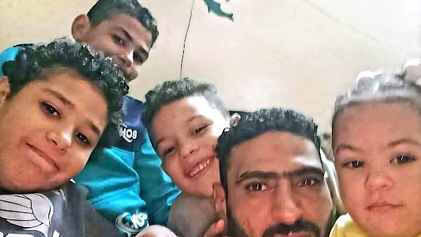 موت في صمت داخل شقة مُغلقة .. القصة الكاملة لمأساة أم وأطفالها الأربعة في شبرا الخيمة موت في صمت داخل شقة مُغلقة .. القصة الكاملة لمأساة أم وأطفالها الأربعة في شبرا الخيمة