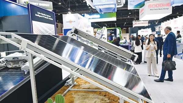 شركات عالمية: الإمارات وجهة مثالية للاستثمار في قطاع الطاقة المتجددة