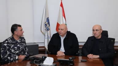 بالصّور: عون يطّلع على الإجراءات المتّخذة ليلة رأس السنة بالصّور: عون يطّلع على الإجراءات المتّخذة ليلة رأس السنة