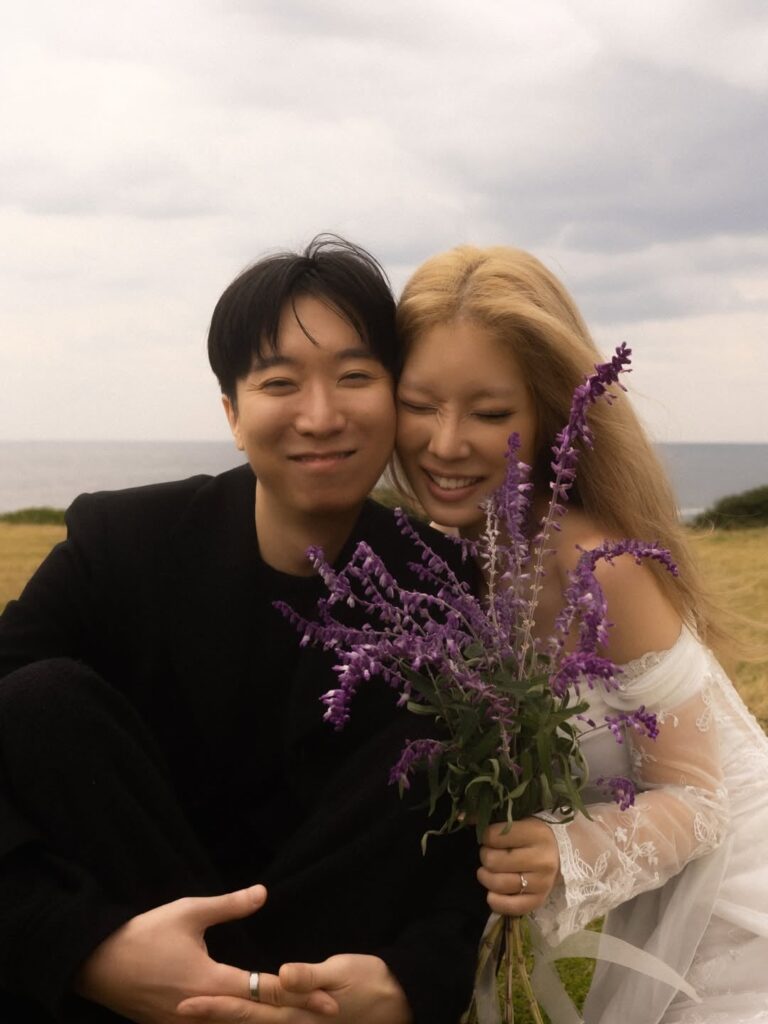 YUNHWAY والمنتج sAewoo سيتزوجان في 25 يناير YUNHWAY والمنتج sAewoo سيتزوجان في 25 يناير