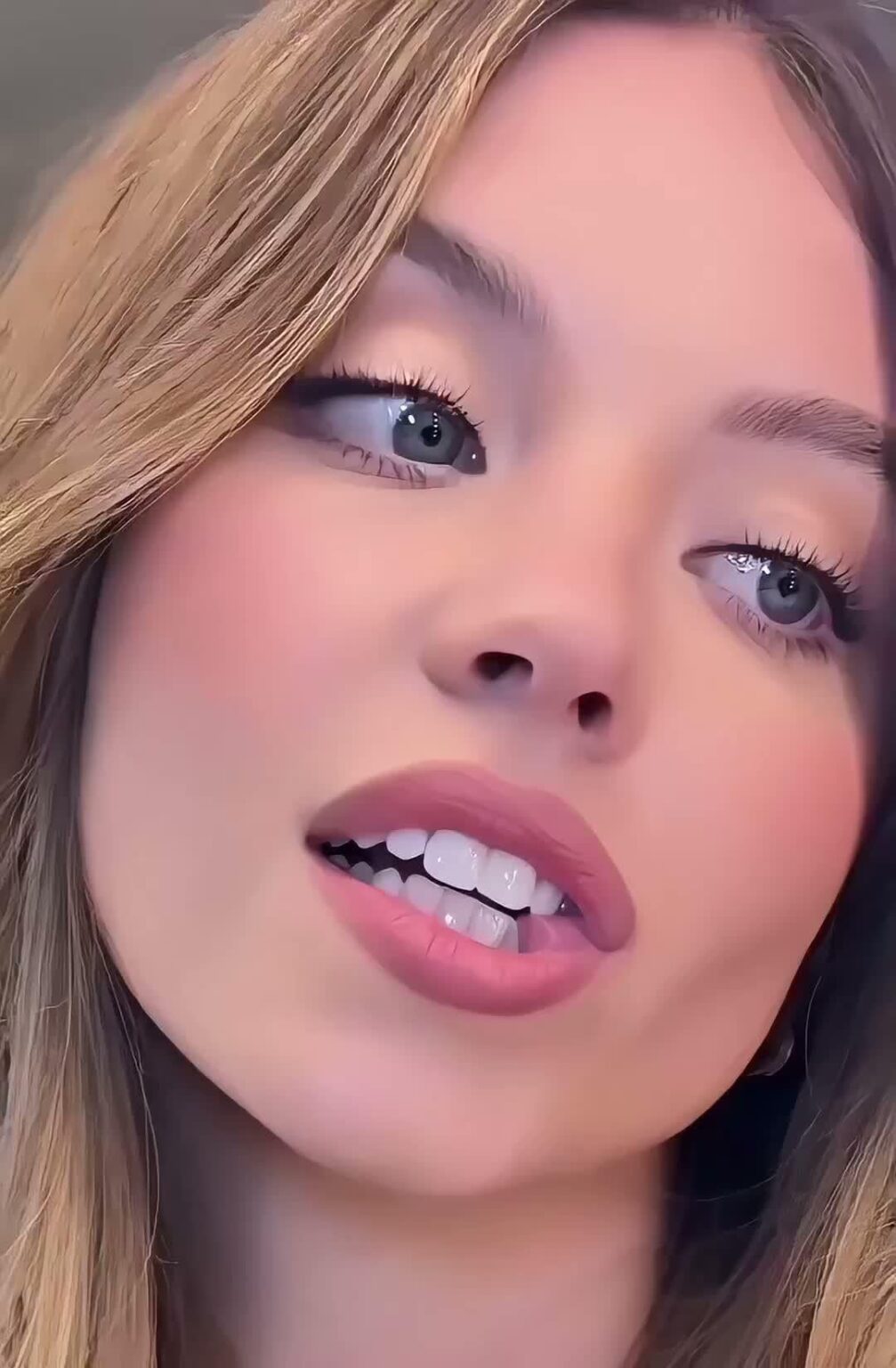 Sydney Sweeney Sydney Sweeney