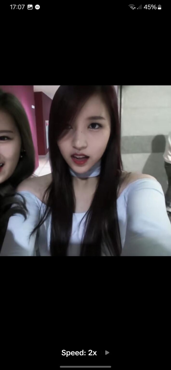 هل يمكن لأحد أن يقول لي من أين هذا المقطع؟