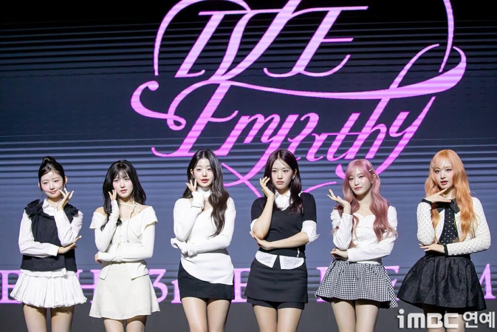 يقال أن فرقة 250116 IVE ستعود في نهاية شهر فبراير