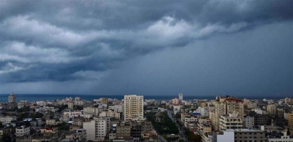 3 منخفضات جوية ستضرب لبنان.. الأقوى والأكثر برودة سيكون في هذا الموعد 3 منخفضات جوية ستضرب لبنان.. الأقوى والأكثر برودة سيكون في هذا الموعد