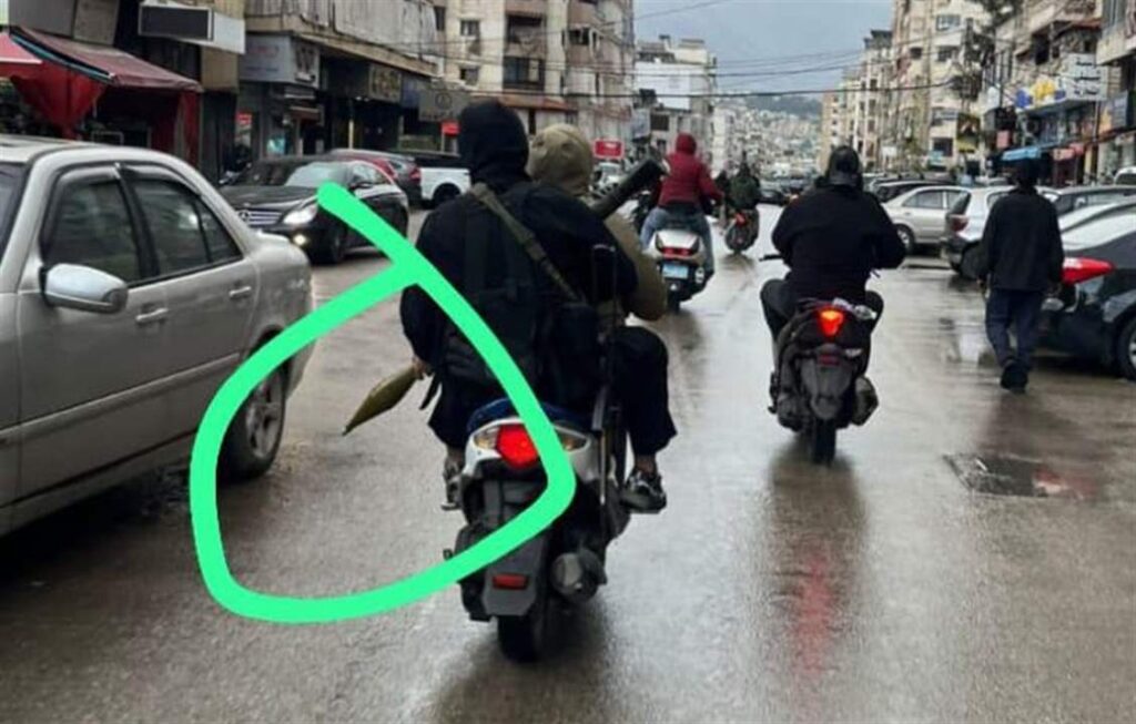 بالفيديو – قذيفة B7 في حي السلم تصيب أحد الأشخاص – aljadeed بالفيديو - قذيفة B7 في حي السلم تصيب أحد الأشخاص