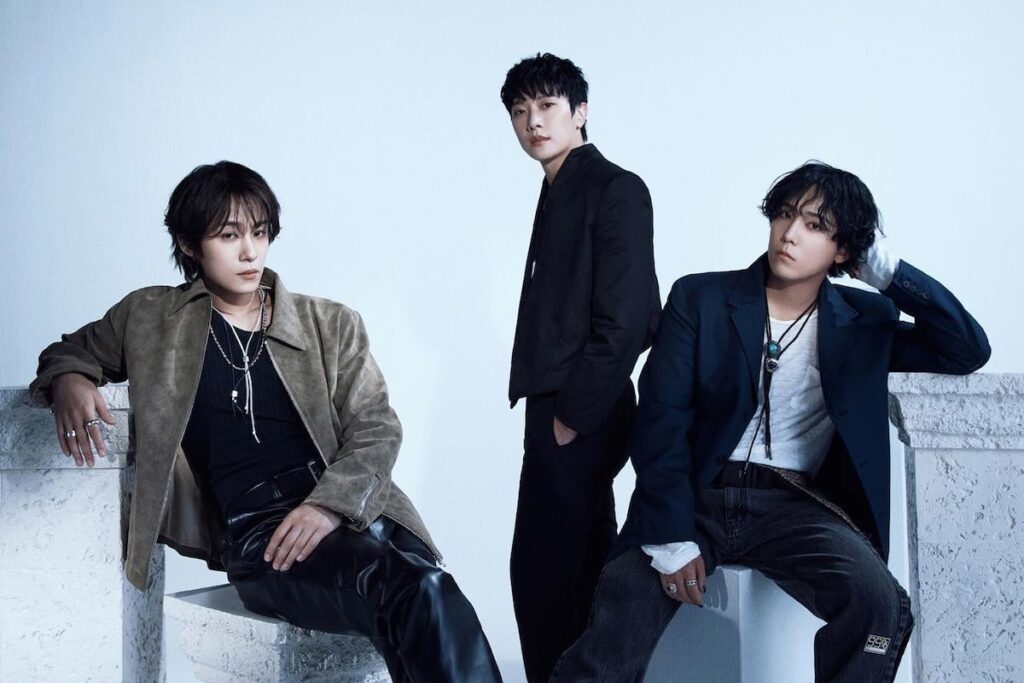 FTISLAND تجدد عقودها مع FNC للعام العشرين معًا