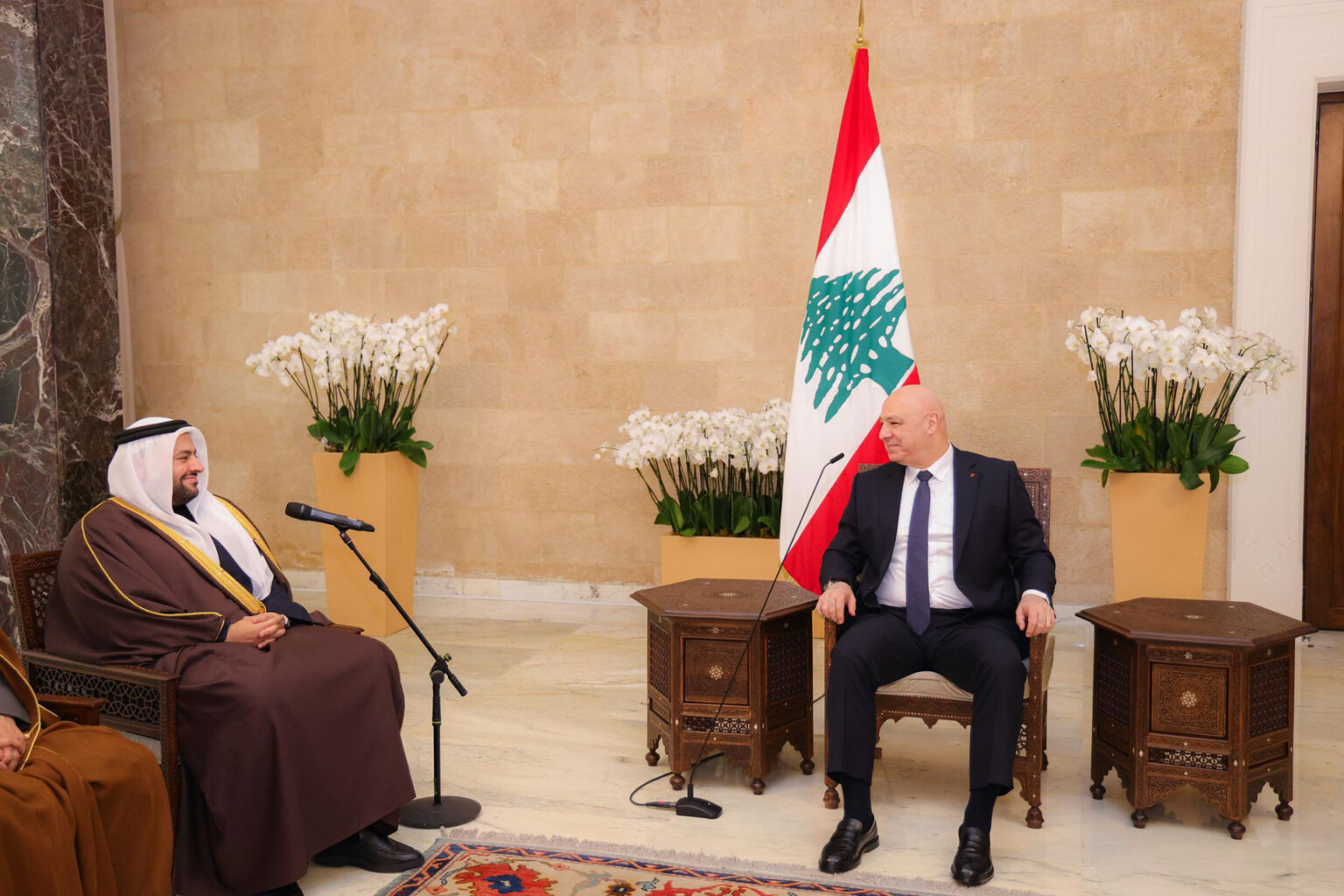 مساعدات قطرية للبنان بـ420 مليون دولار تتضمن إعادة 100 ألف لاجئ سوري | أخبار