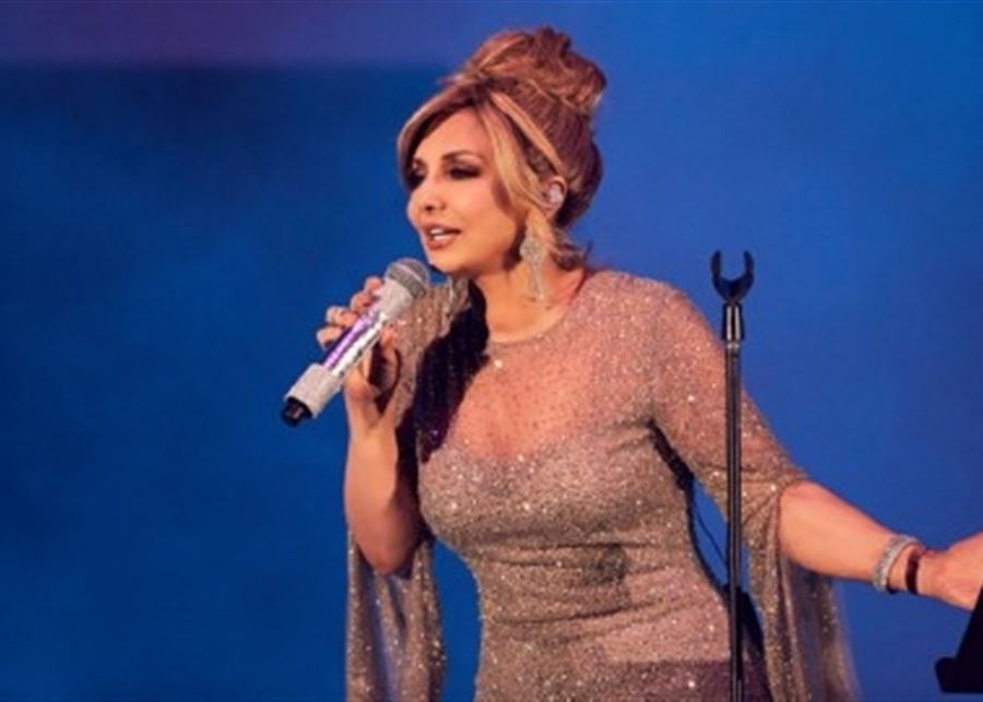 “غوغوش” الإيرانية ترفض الغناء قبل تحرير الشعب (صور) image