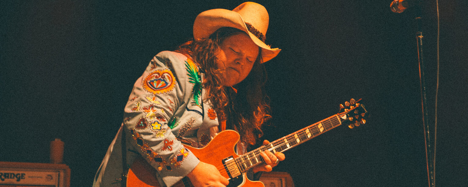 3 أغاني روك جنوبية من القرن الحادي والعشرين تضخ الأدرينالين النقي في مجرى الدم