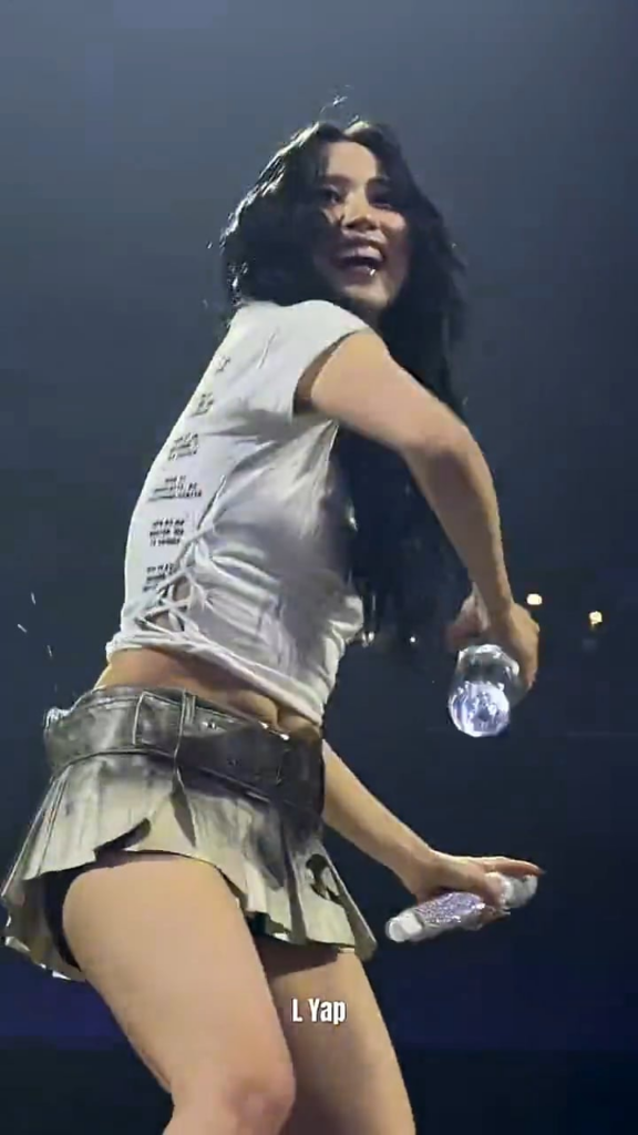 رمية الماء مينا!