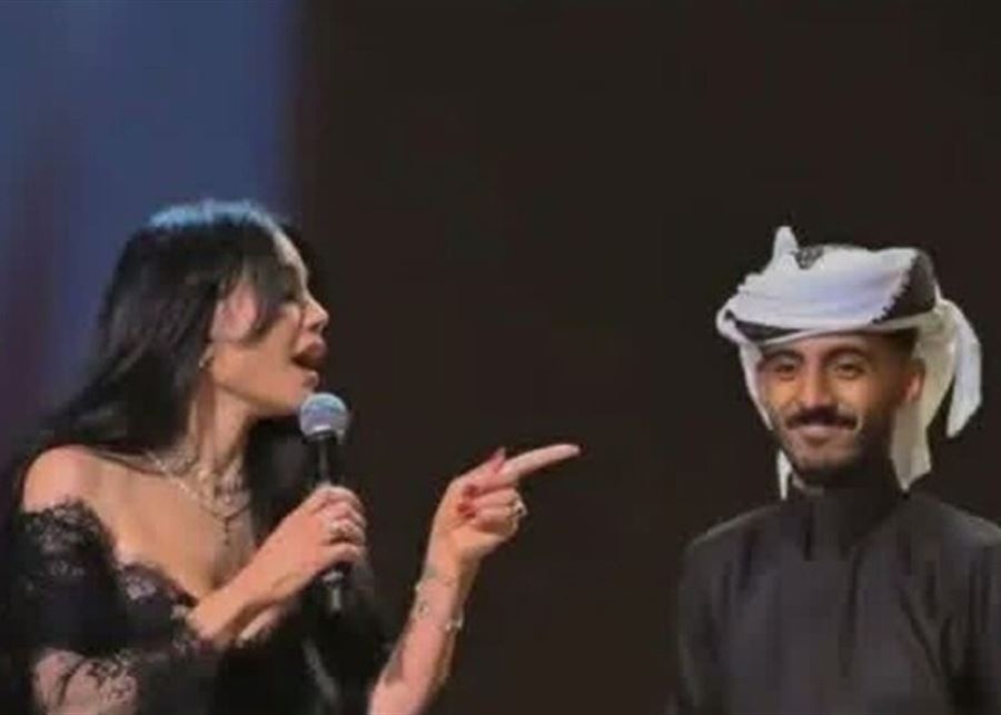 قبيلة سعودية تتبرأ من أحد أبنائها لرقصه مع هيفا وهبي (فيديو) image