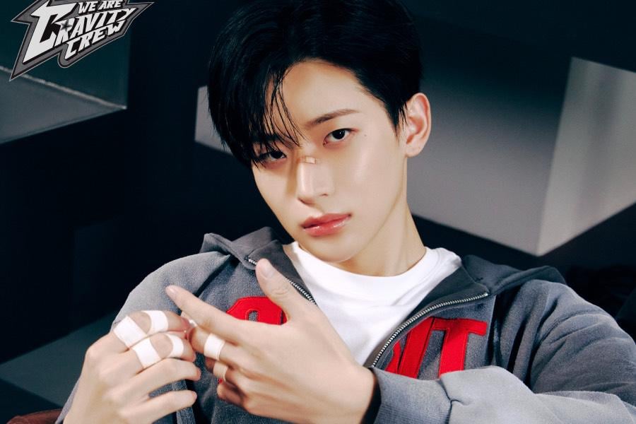 Jungmo من CRAVITY يقوم بأول ظهور له في التمثيل من خلال الدراما القصيرة الكوميدية والحركة