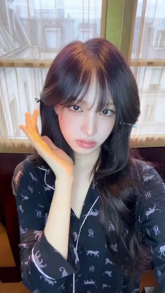 260131 تحديث التيك توك الرسمي لـ IVE مع ليز (2) - ☀️•*¨*•.¸¸🌙