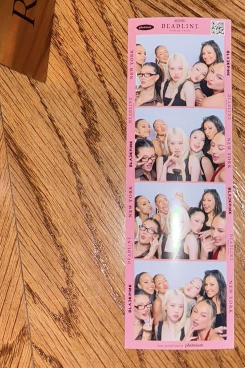 روزي مع راقصات BLACKPINK Deadline