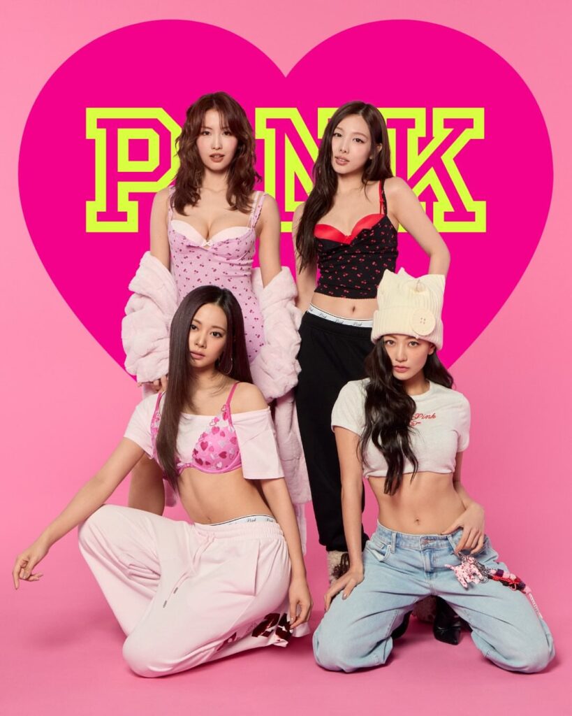 260110 تحديث حساب vspink على الانستقرام - الطريقة التي نحن بها مهووسون بـ MOMO، NAYEON، JIHYO، وTZUYU. TWICE و PINK يبدون جيدين معًا، ألا تعتقد ذلك؟ 💖