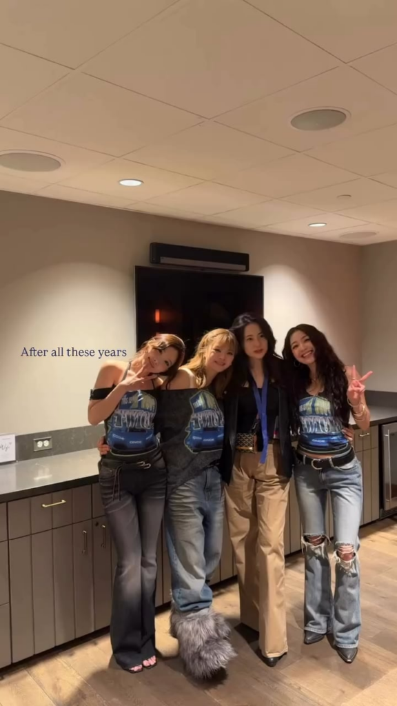 260126 تحديث قصة lenaahnn على الانستقرام - لينا (فرقة 6mix السابقة) مع نايون وجيونجيون وجيهيو في هذا اليوم الثالث من لوس أنجلوس