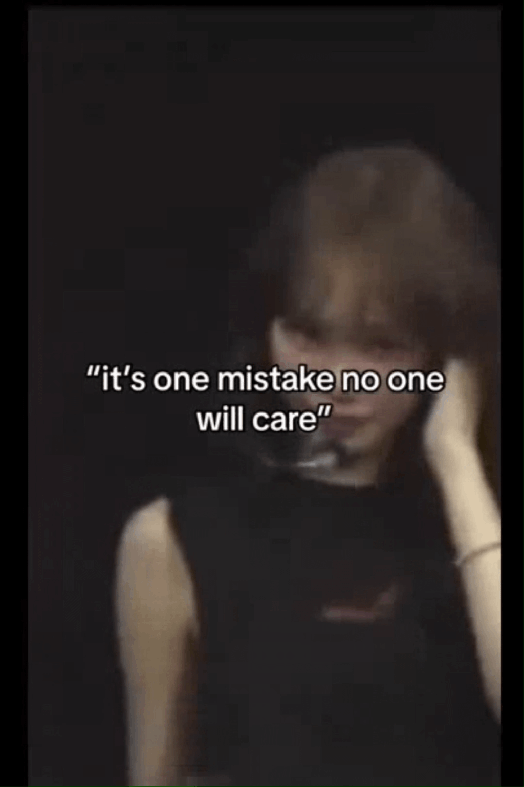 بيونا، انضم إلى meme subreddit