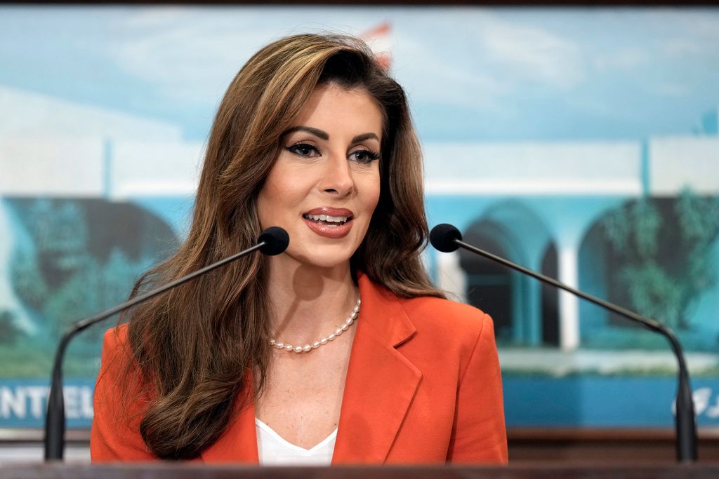 اورتاغوس المقربة من ترامب تنفصل عن زوجها اليهودي وترتبط برجل أعمال لبناني كبير i24NEWS