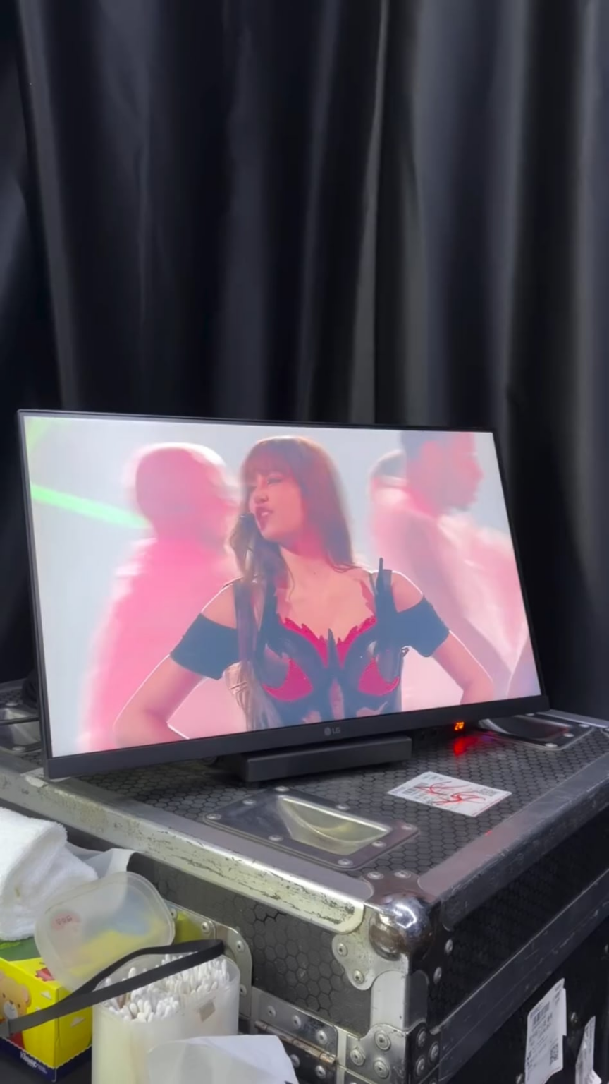 260126 تحديث قصة روزي على الانستقرام مع ليزا