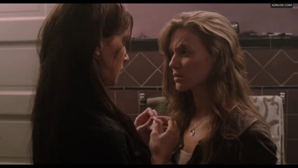 Katie Cassidy & Tracy Spiridakos