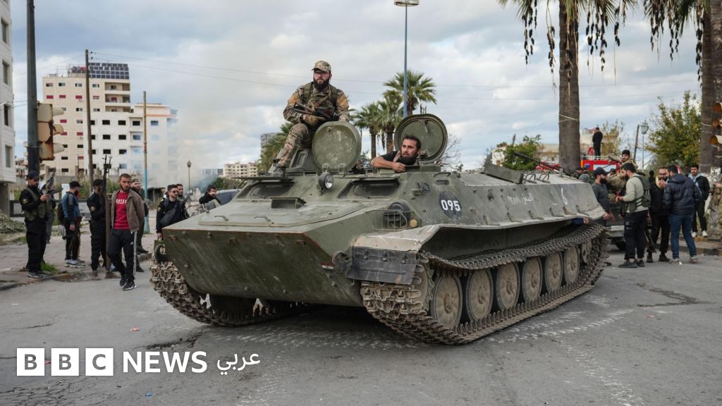 ماذا يحدث في حمص؟ سكان يروون لبي بي سي والحكومة ترد