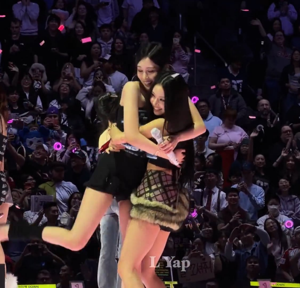 تصرفات ميتشينج الغريبة!