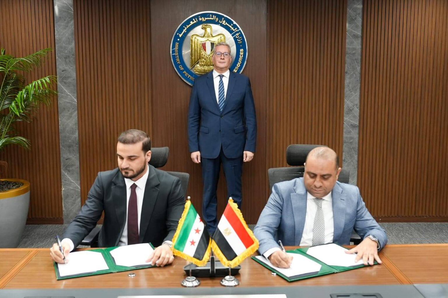 مصر وسوريا تتفقان على التعاون في قطاعي الغاز والنفط | اقتصاد