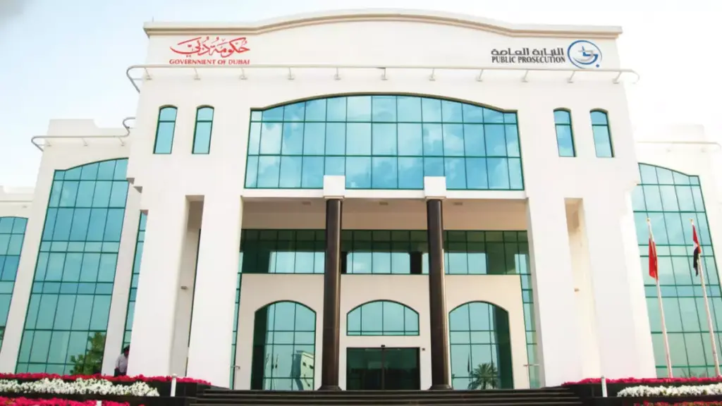 عاجل: 5000 درهم غرامة + إيقاف رخصة 3 أشهر… السبب صادم لن تتوقعه! عاجل: 5000 درهم غرامة + إيقاف رخصة 3 أشهر... السبب صادم لن تتوقعه!