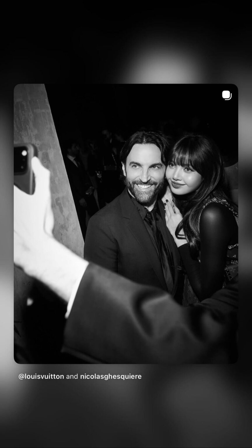 260110 تحديث قصة ليزا على الانستغرام