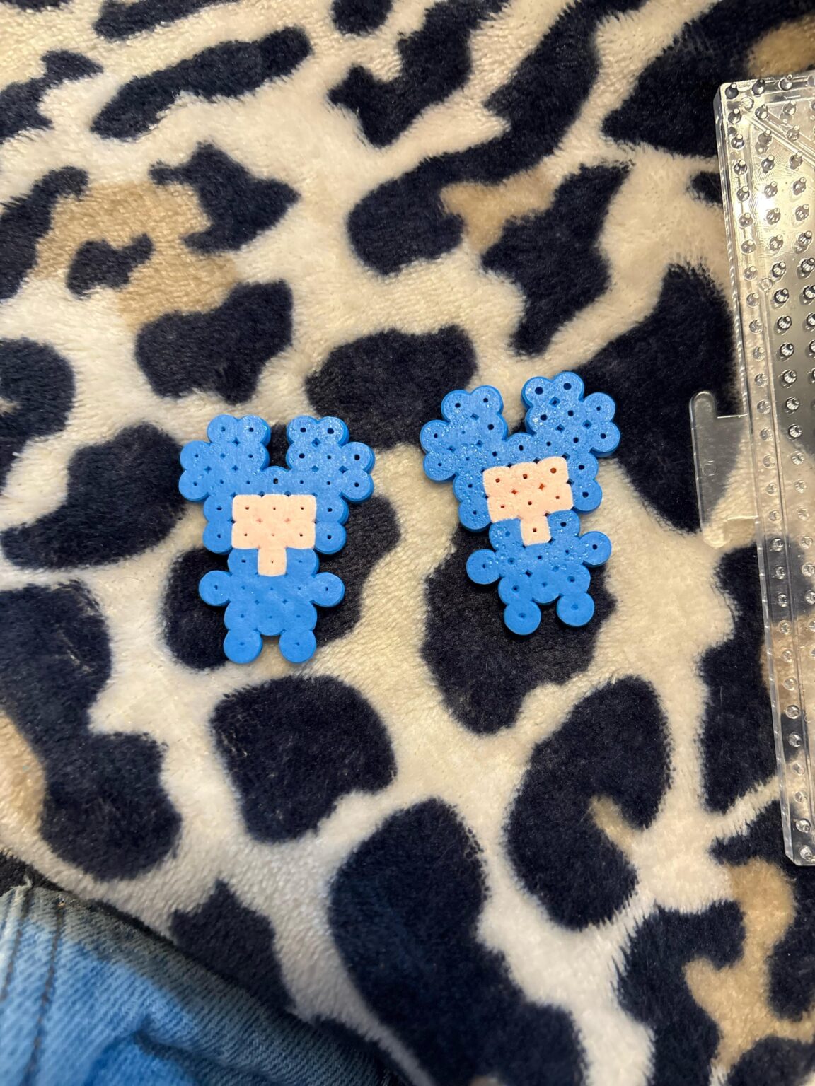 كونوا صادقين يا رفاق، هل تبدو هذه الشخصيات مثل شخصيات Twice Lovely؟