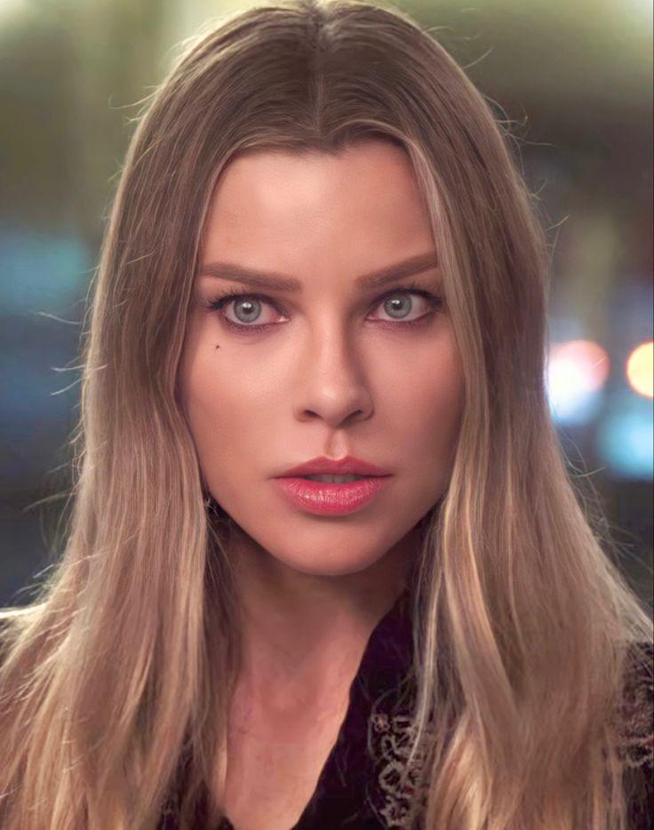 Lauren German