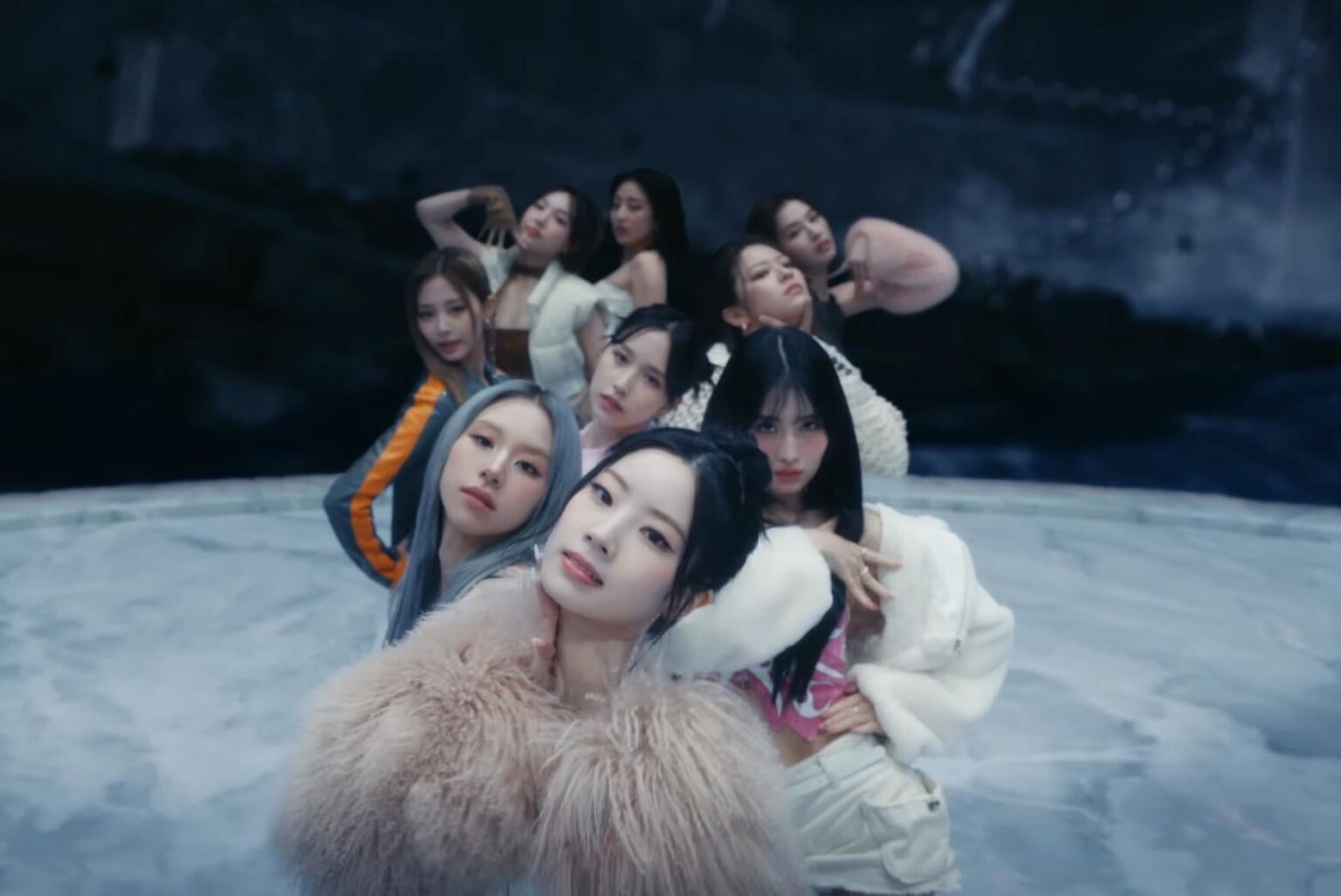 تخمين أسماء الأعضاء مع الوجوه