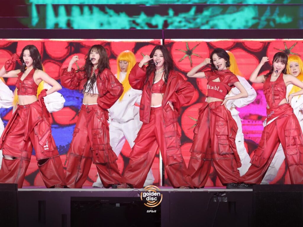 260115 تحديث تويتر لجوائز Golden Disc مع LE SSERAFIM - ARTIST STAGE @ The 40th Golden Disc Awards