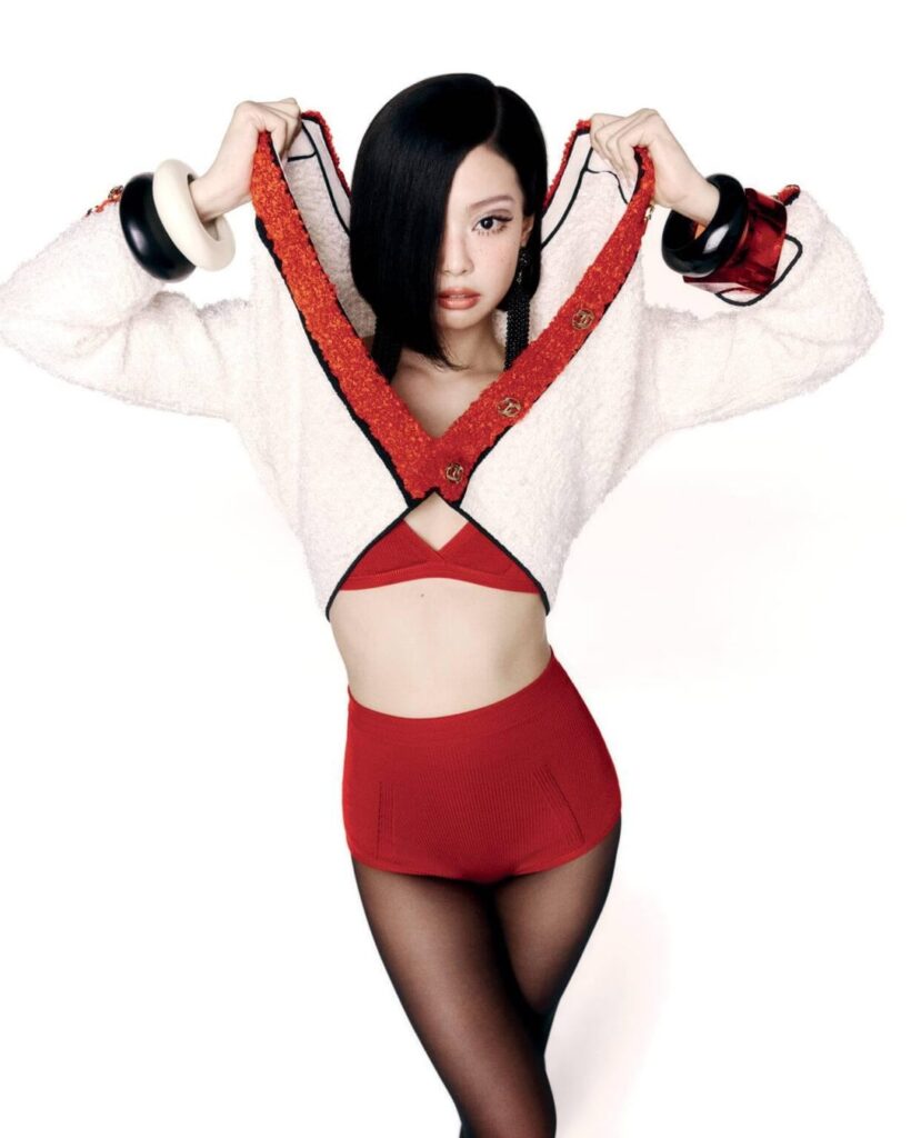 260101 جيني لمجلة V