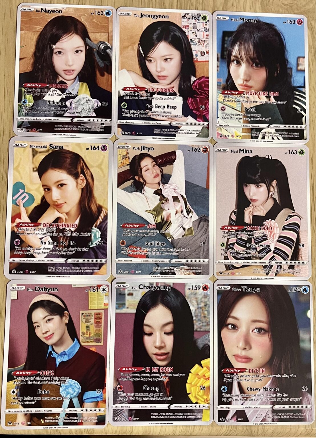 أوكلاند يوم 2 بطاقة البوكيمون المجانية!