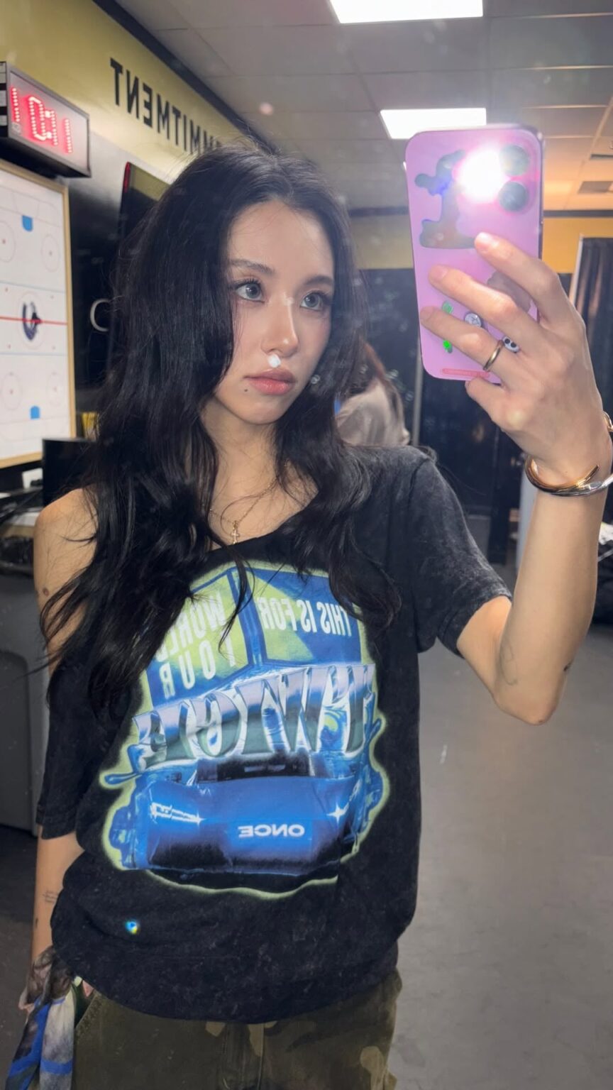 260113 تحديث قصة تشايونغ على الانستقرام - ملابس الحفل بالإضافة إلى ملف تعريف الارتباط الإضافي