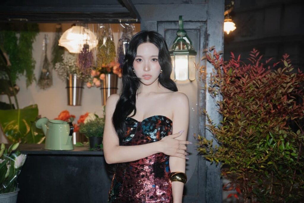 260118 تحديث مينا على الانستقرام - ♥💙💜❤️ #فندي @fendi