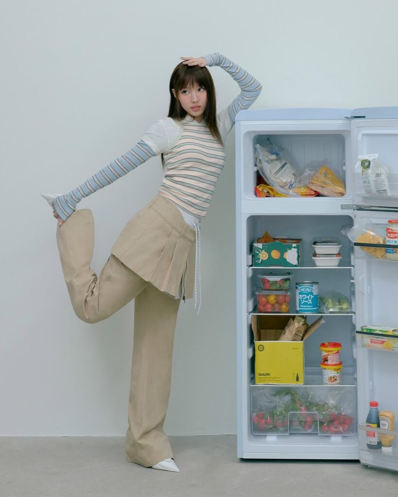 260102 تحديثات grovestore_official على الانستقرام - GROVE 2026 PS مع Nayeon