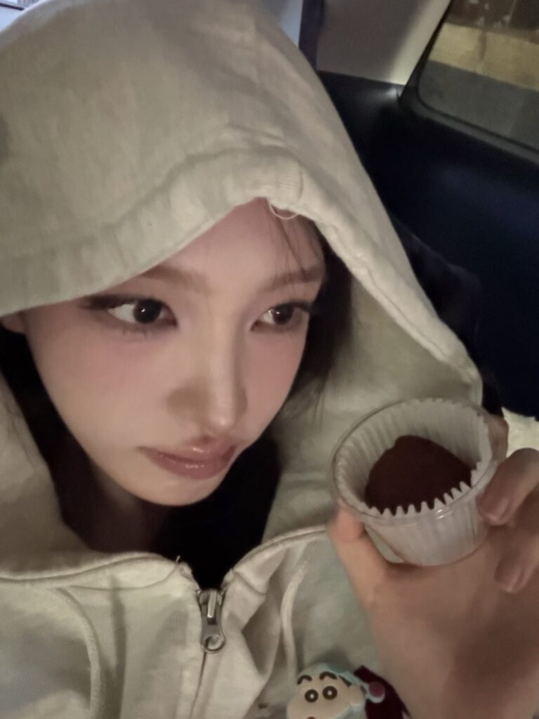 260115 تحديث تويتر IVE مع ليز