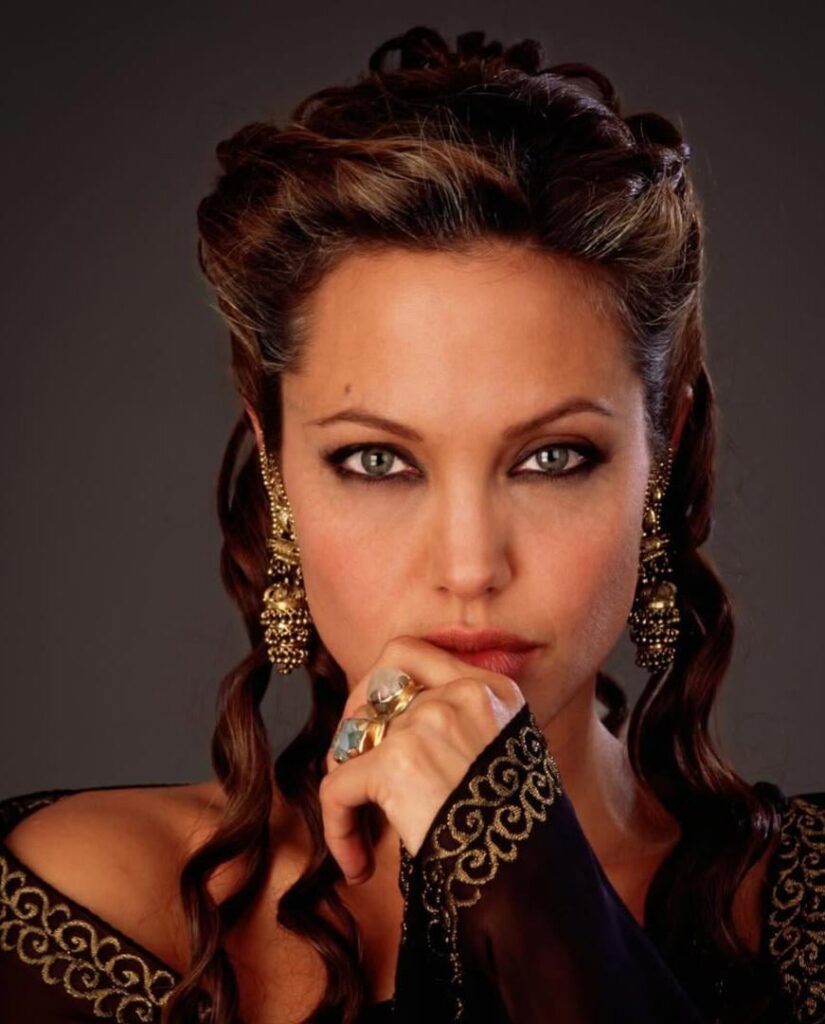 Angelina Jolie