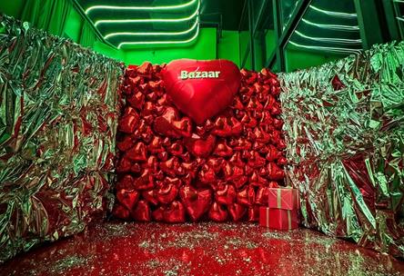 تجربة احتفالية فاخرة.. BAZAAR دبي يحتفل بعيد الحبّ