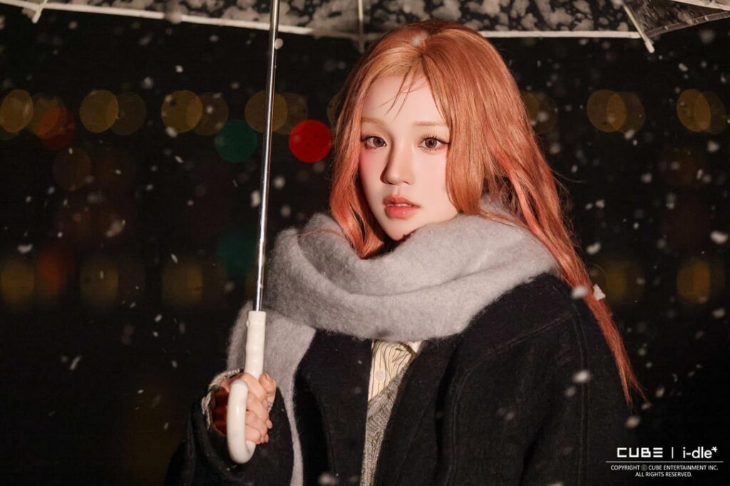 260102 i-dle Behind Photo - Yuqi '唯一 (واحد فقط) / GEM鄧紫棋' (الغلاف) تصوير خلف الكواليس ♡