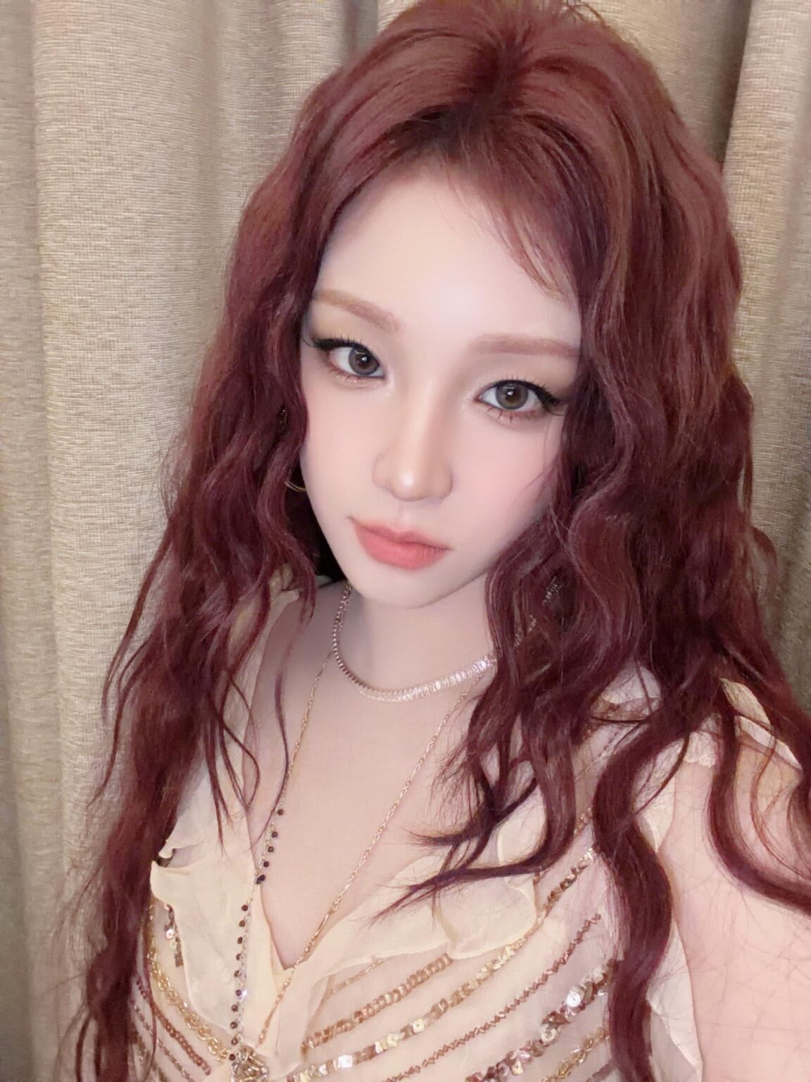 260101 التحديث الرسمي - يوكي في حفل ليلة رأس السنة على قناة Zhejiang TV