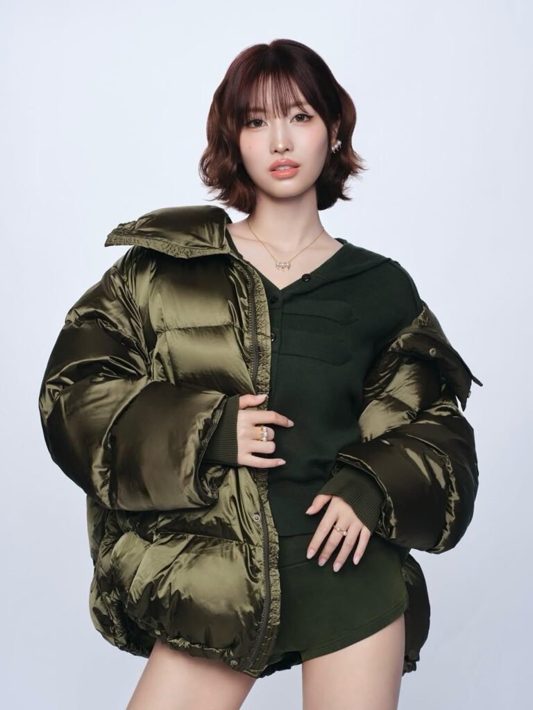 260122 سنترال [tasaki_intl] تحديث الانستقرام مع مومو